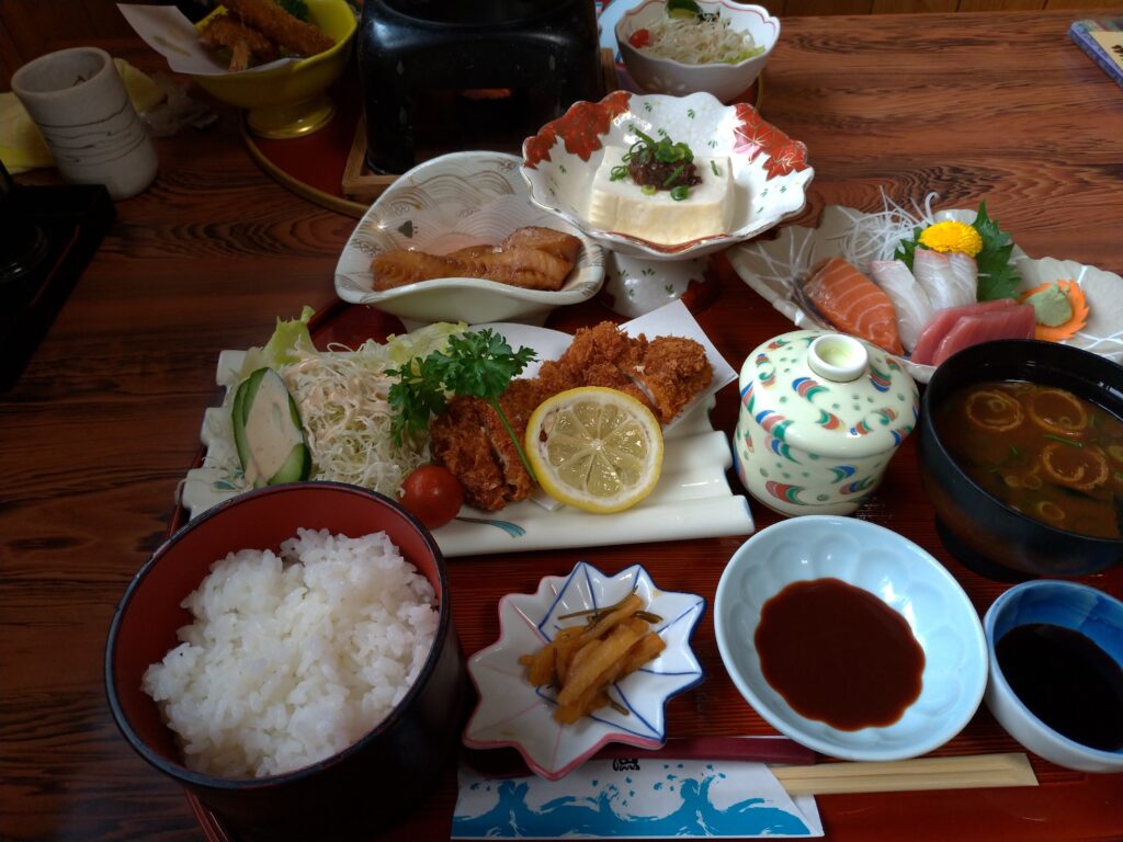 和食 大漁 豊川市八幡町 ランチ